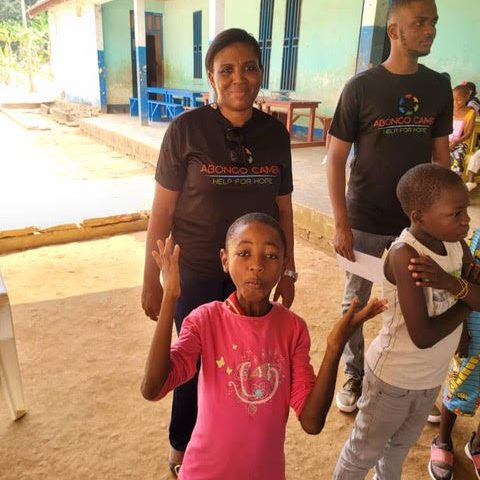 Soutien alimentaire et bien-être dans les orphelinats.